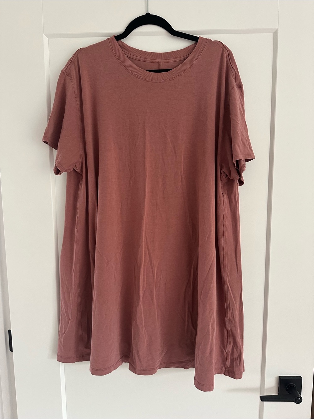 lululemon athletica Oversized Short Sleeve Tunic - Rosewood